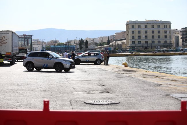 λιμανι πειραια ταξι