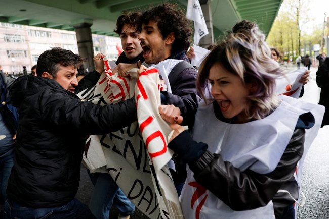 ΕΠΕΙΣΟΔΙΑ ΚΩΝΣΤΑΝΤΙΝΟΥΠΟΛΗ ΠΡΩΤΟΜΑΓΙΑ