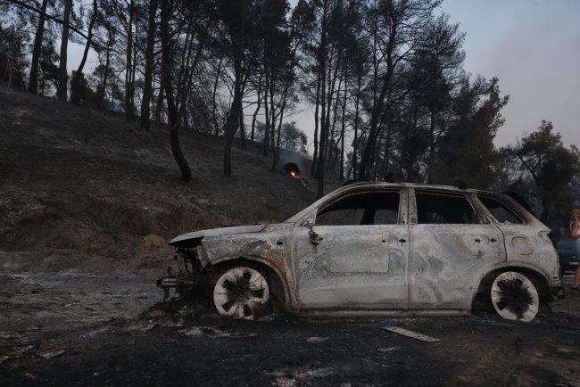 Φωτιά στη Χαλκιδική: 3.500 στρέμματα η καμένη έκταση στη Σιβήρη - "Xθες ήταν μια πολύ δύσκολη μέρα"