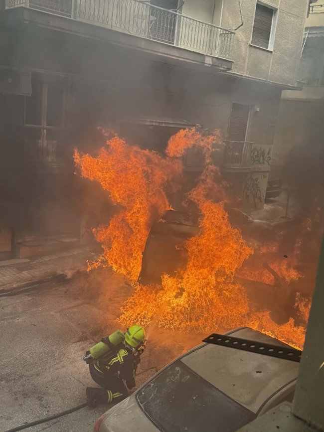 φωτια κυψελη