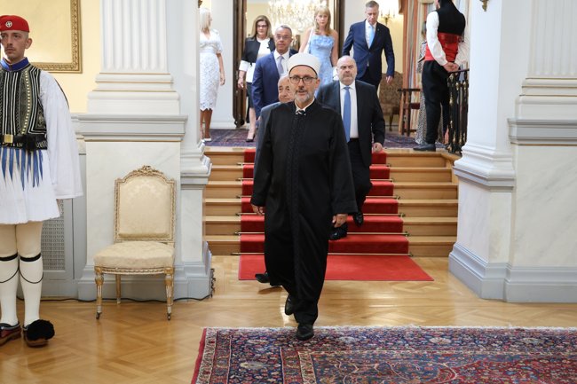 ΠΡΟΕΔΡΙΚΟ ΜΕΓΑΡΟ ΕΚΔΗΛΩΣΗ