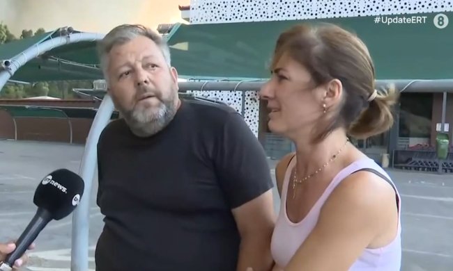 Φωτιά Χαλκιδική: "Καταστράφηκαν όλα τα σπίτια, κάηκαν - "Πάνε τα σκυλάκια μου, μόνο αυτόν πρόλαβα" - Σε απόγνωση οι κάτοικοι