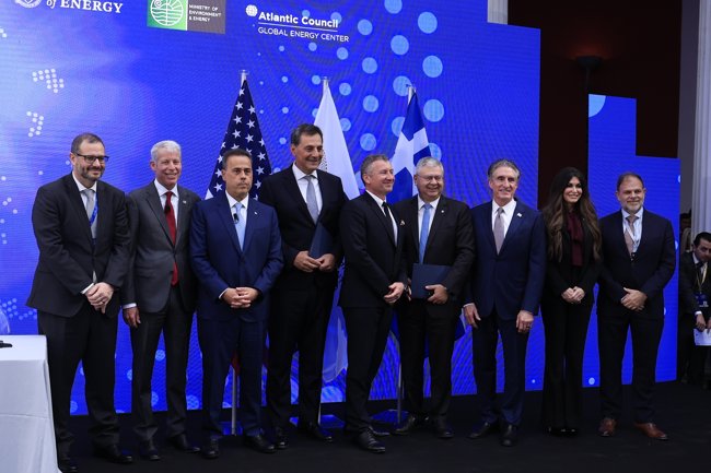 Οι χάρτες της συμφωνίας για τις γεωτρήσεις στο Ιόνιο: Δυνητικό κοίτασμα 200 δισεκ. κυβικών μέτρων