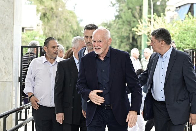 ΓΙΩΡΓΟΣ ΠΑΠΑΝΔΡΕΟΥ