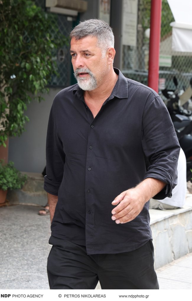 κηδεια μαζω