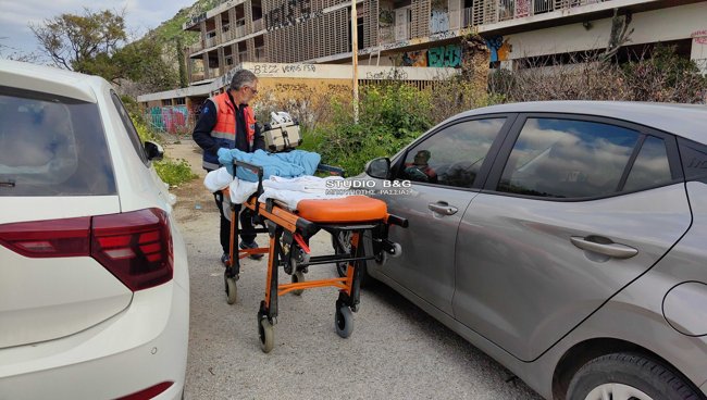 Σοκ στο Ναύπλιο: Πτώση μαθήτριας από μεγάλο ύψος στο παλιό ξενοδοχείο Ξενία [εικόνες - βίντεο]