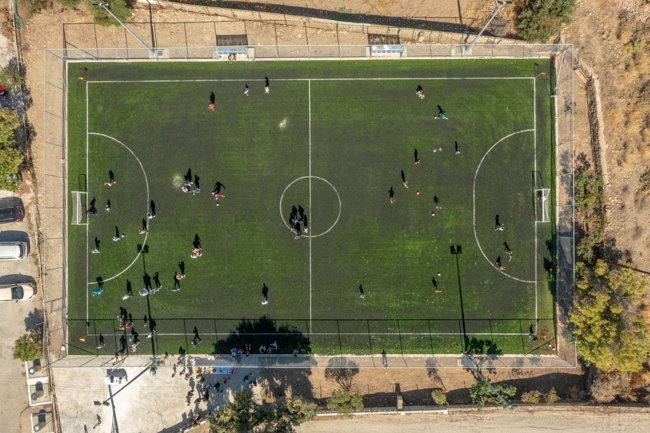 ΓΗΠΕΔΟ ΠΟΔΟΣΦΑΙΡΟΥ ΤΡΥΠΗΤΗ ΜΗΛΟΥ