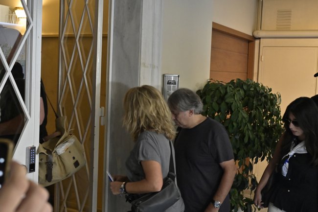 ιατρειο κολωνακι μαζωνακησ