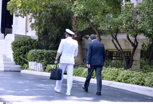 Αφγανιστάν: Συνεδριάζει το ΚΥΣΕΑ υπό τον Μητσοτάκη - Ανησυχία στην Αθήνα για μεγάλες προσφυγικές ροές