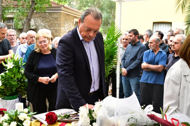 χαλβατζης κηδεια