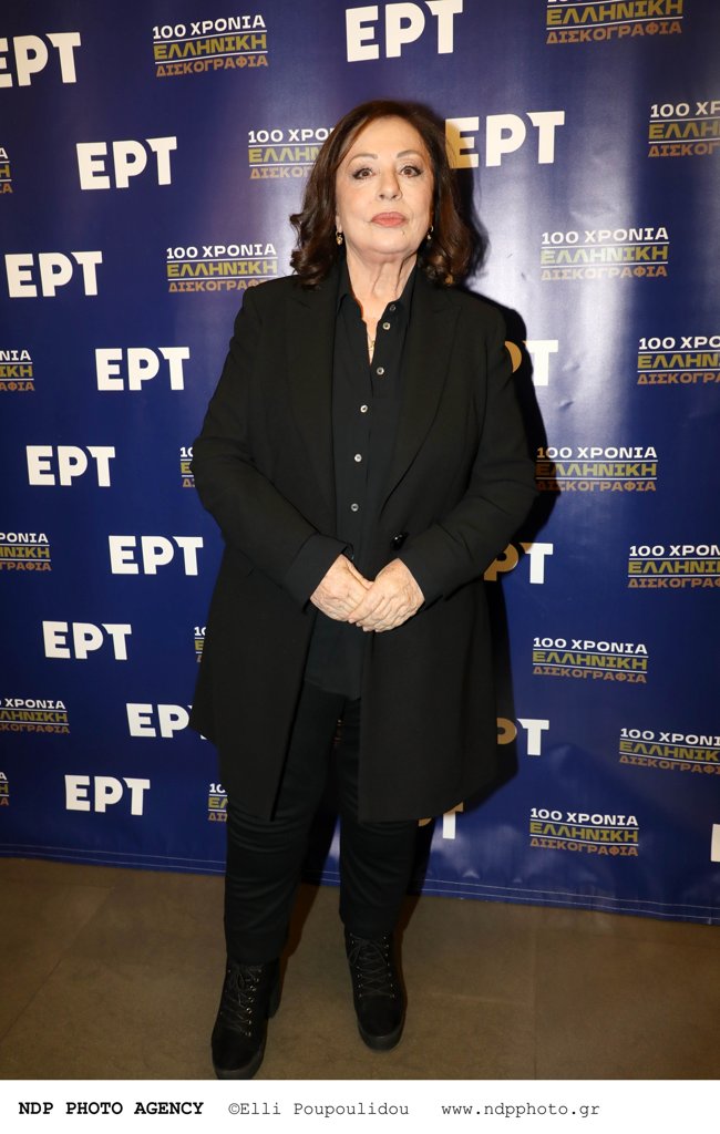 "100 χρόνια Ελληνικής Δισκογραφίας" χωρούν σε ένα ντοκιμαντέρ; Ναι, αρκεί να μην τελειώσει...