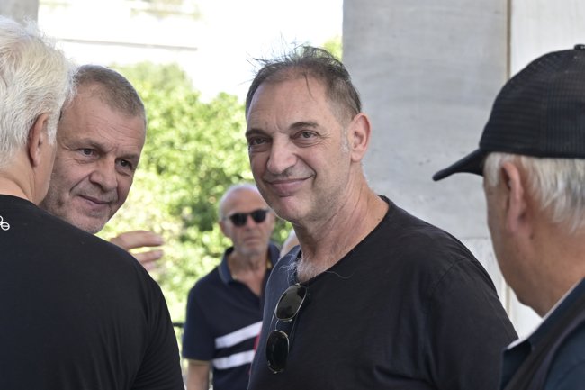 ΝΙΚΟΣ ΚΑΛΟΓΕΡΟΠΟΥΛΟΣ