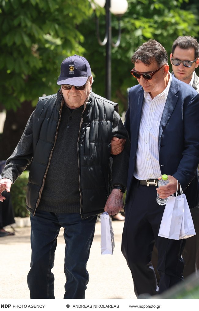 ΓΙΩΡΓΟΣ ΚΑΤΣΑΡΟΣ