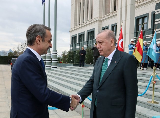 Άγκυρα: Ολοκληρώθηκε η συνάντηση Μητσοτάκη με Ερντογάν στο Προεδρικό Μέγαρο - Σε λίγο οι κοινές δηλώσεις