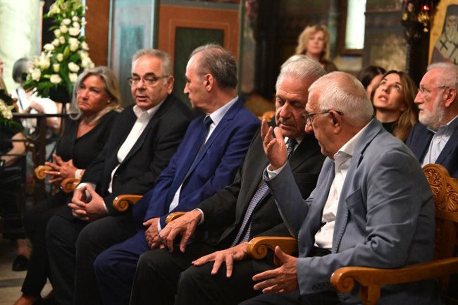 ΜΑΙΡΗ ΛΙΝΤΑ