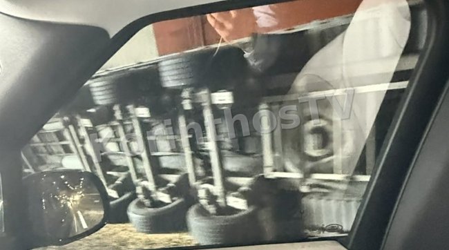 Εκτροπή νταλίκας στο τούνελ της Κακιάς Σκάλας [εικόνες]