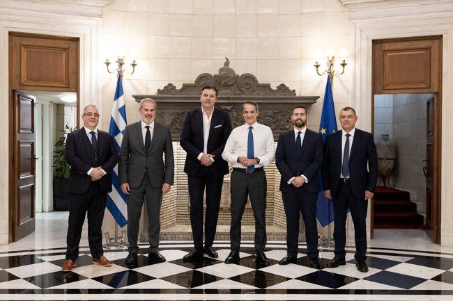 Συνάντηση Μητσοτάκη - Μποντίρογκα στο Μαξίμου