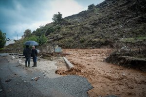 "Δεν ξέρω γιατί μας το έκανε αυτό ο Θεός": Απόγνωση στην Κρήτη για τις μεγάλες καταστροφές της κακοκαιρίας [βίντεο]