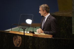 Bloomberg: Η Ελλάδα προβλέπει ανάπτυξη πάνω από 2% για το 2027 - Μείωση του χρέους κάτω από το 130%