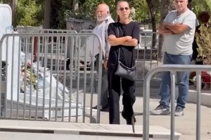 Γιώργος Μαζωνάκης: Το ΕΚΑΒ διαψεύδει ότι το ασθενοφόρο δεν είχε φορείο - Τι αναφέρει για την ΚΑΡΠΑ - εικόνα 4