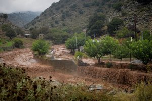 Κακοκαιρία: Η Κρήτη μετρά τις πληγές της - Νέο 112 στην Ιεράπετρα - Αγωνία για τους 8 εγκλωβισμένους στη Σαμαριά - εικόνα 7