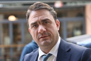 Επίθεση Τσουκαλά σε ΝΔ: Η κυβέρνηση έχει 11 μέρες τους πολίτες στο "περίμενε" για τις τιμές των καυσίμων - εικόνα 2