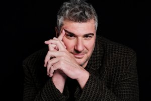 Νίκος Μωραΐτης: Ο Χατζηγιάννης αντιμετωπιζόταν σαν ασθένεια - Δεν ξεχνάω ότι ο Σφακιανάκης υποστήριζε τη Χρυσή Αυγή - εικόνα 2