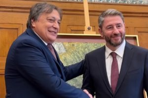 Με το που... ήρθε ο Αυλωνίτης προτρέπει το ΠΑΣΟΚ να συζητήσει μετεκλογικά με ΕΛΑΣ, ΣΥΡΙΖΑ, Κωνσταντοπούλου