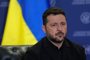 Ο Τραμπ απείλησε και οι συνομιλίες με το Ιράν έγιναν... "πολύ καλές" - Οι τρεις όροι της Τεχεράνης για τα Ορμούζ - εικόνα 2