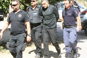 Συναγερμός: Απέδρασε 40χρονος Τυνήσιος από την Ευελπίδων - Ανθρωποκυνηγητό για τον εντοπισμό του