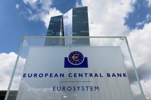 Bloomberg για ΕΚΤ: "Μπλόκο" στις αυξήσεις επιτοκίων μέχρι τον Δεκέμβριο - Τι προβλέπουν οι αναλυτές - εικόνα 4