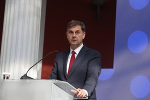 Η απάντηση Μαρινάκη για το δημοσίευμα της WSJ για την Γκίλφοϊλ: "Δεν τέθηκε ποτέ ζήτημα απειλής της κυβέρνησης" - εικόνα 3