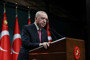 Ερντογάν: Ο "πολύτιμος φίλος" Τραμπ και τα "εμπόδια που δεν θα έπρεπε να έχουν υπάρξει" μεταξύ Τουρκίας-ΗΠΑ