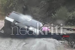Επελαύνει η κακοκαιρία στην Κρήτη: Μπαράζ μηνυμάτων 112 - Πλημμύρισαν σπίτια, ποτάμια οι δρόμοι, αγωνία για βοσκό - εικόνα 2