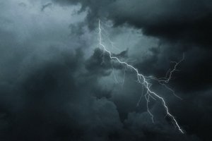 "Άνοιξαν οι ουρανοί": Έντονη βροχόπτωση στην Αθήνα  [βίντεο]