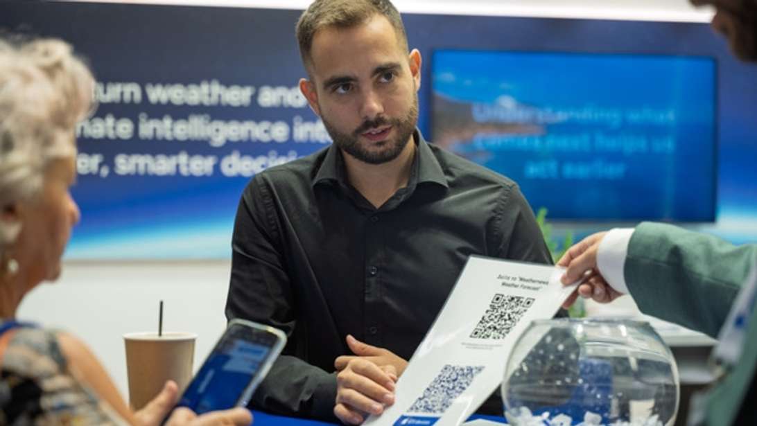 Ανδρέας Καλλιακμάνης (Weathernews): Πώς το SeaNavigator "διαβάζει" τον καιρό με τη βοήθεια της  Τεχνητής Νοημοσύνης