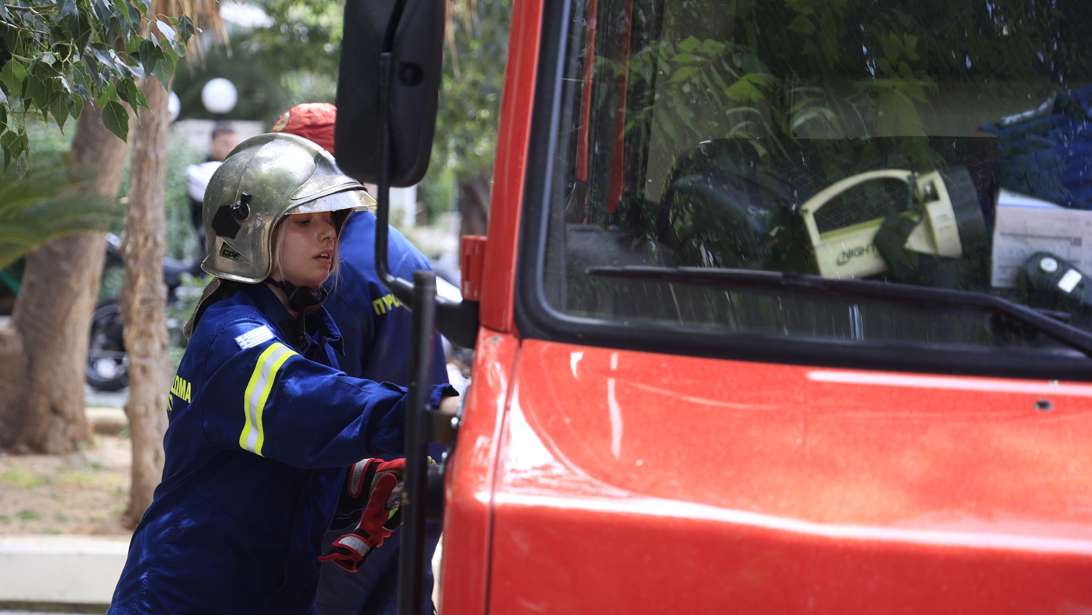 Συναγερμός στην Ιόνια Οδό: Φωτιά σε βυτιοφόρο με υγραέριοστο ύψος της Άρτας - Απομακρύνθηκε ο οδηγός