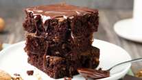 Brownie χωρίς αλεύρι και ζάχαρη με μόλις 3 υλικά