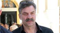 Μαντζώρος: "Βοηθήστε τον να σταθεί στα πόδια του - Χρειαζόμαστε χρήματα" - Η έκκληση της συζύγου του