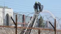 "Βραχιολάκια", εξωτερικοί φρουροί και νέα ιατρικά πρωτόκολλα: Τι αλλάζει στις ελληνικές φυλακές το νέο νομοσχέδιο