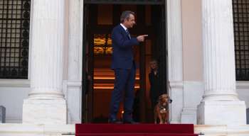 "Κρυφές δημοσκοπήσεις" του Μαξίμου μετά τη ΔΕΘ- Πώς κρίνουν τις εξαγγελίες συνταξιούχοι, ελεύθεροι επαγγελματίες και… πασόκοι