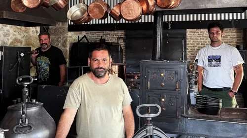 Σύντομα όλοι θα ψάχνουν τραπέζι στο Focu Sauvage, το νέο εστιατόριο στο Ρουφ