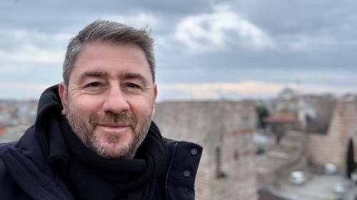Ανδρουλάκης: "Οι ευχές που δέχτηκα για τα γενέθλιά μου ήταν η πιο όμορφη υπενθύμιση των δεσμών που μας ενώνουν"
