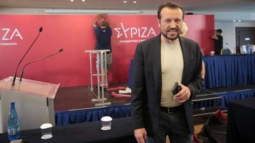 N. Παππάς: Δεν μπορεί κάποιος να συμμετέχει στις αποφάσεις του ΣΥΡΙΖΑ όταν υπηρετεί διαφορετικό πολιτικό σχέδιο