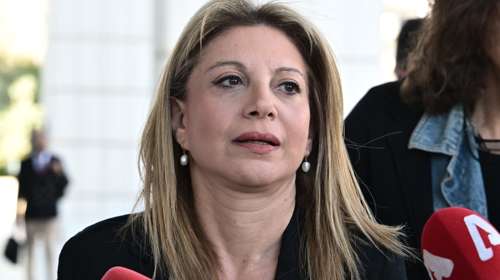 Μαρία Καρυστιανού: Γιατί η Ευρωπαϊκή Επιτροπή συνεχίζει να καλύπτει την κυβέρνηση Μητσοτάκη;