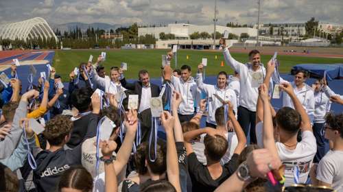 "Διαδρομές Ειρήνης στο ΟΑΚΑ - Μαζί Υψώνουμε Λευκή Κάρτα για την Ειρήνη"