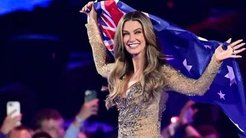 Delta Goodrem: Ποια είναι η Ελληνίδα σχεδιάστρια πίσω από την πιο λαμπερή εμφάνιση της Eurovision