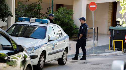 Νέα Σμύρνη: Συνελήφθη 38χρονος για βιασμό 14χρονης - Την προσέγγισε μέσω αγγελίας για υιοθεσία γάτας