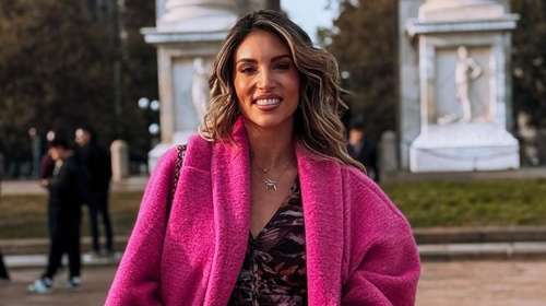 Η Αθηνά Οικονομάκου προτείνει τι να φορέσεις στα χριστουγεννιάτικα parties