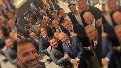 Μουντιάλ 2026: Πόσοι σταρ του ποδοσφαίρου χωράνε μέσα σε μια φωτογραφία; Η selfie του Ντελ Πιέρο που έγινε viral